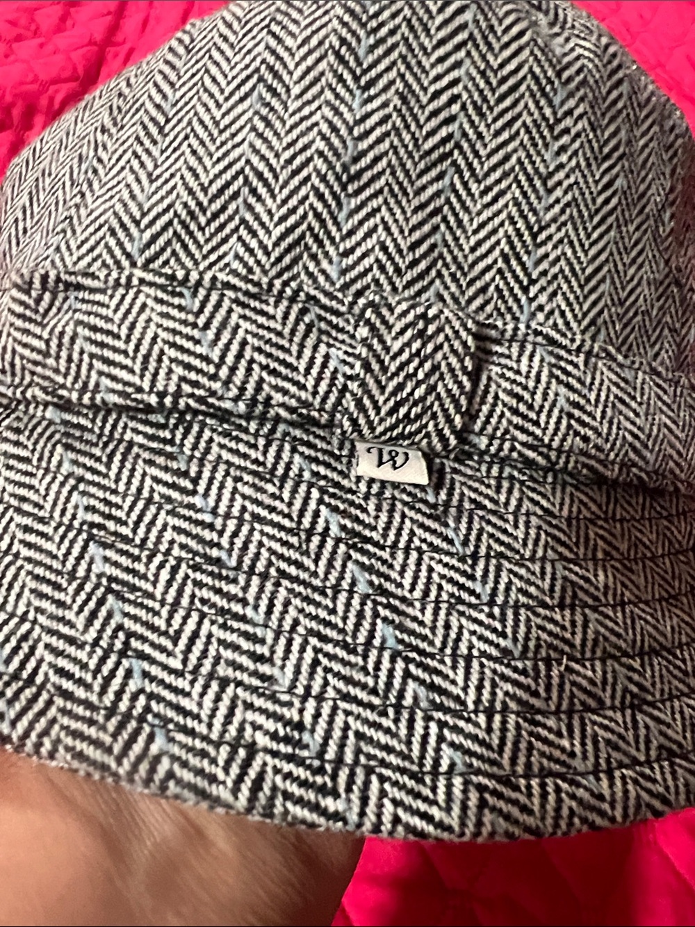 Wallaroo Women's Vintage Black & White Adjustable Tweed Bucket Hat - Picture 4 of 6